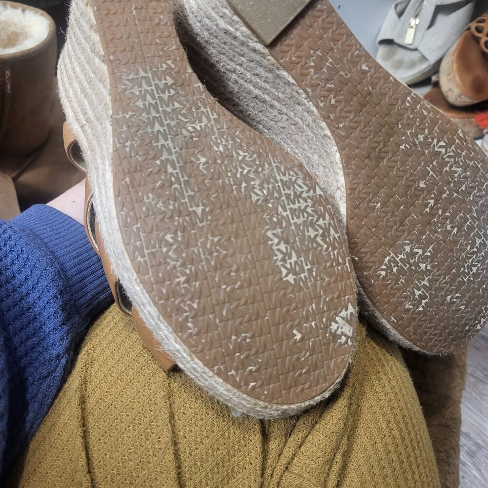 Leather MK wedges - Picture 3 of 3